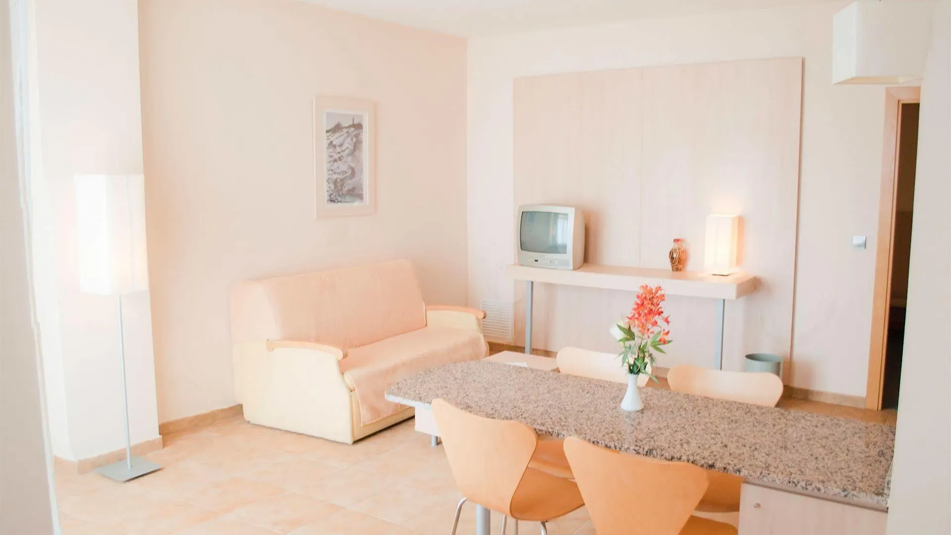 Aparthotel Advise Hotels Reina Vera